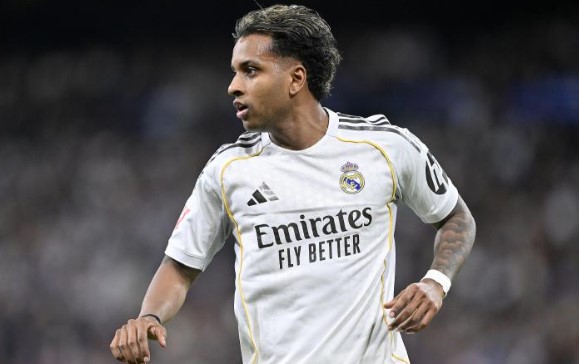 世界杯直播：TA统计英格兰近8届大赛中，倒数第二期名单约七成球员最终入选大名单